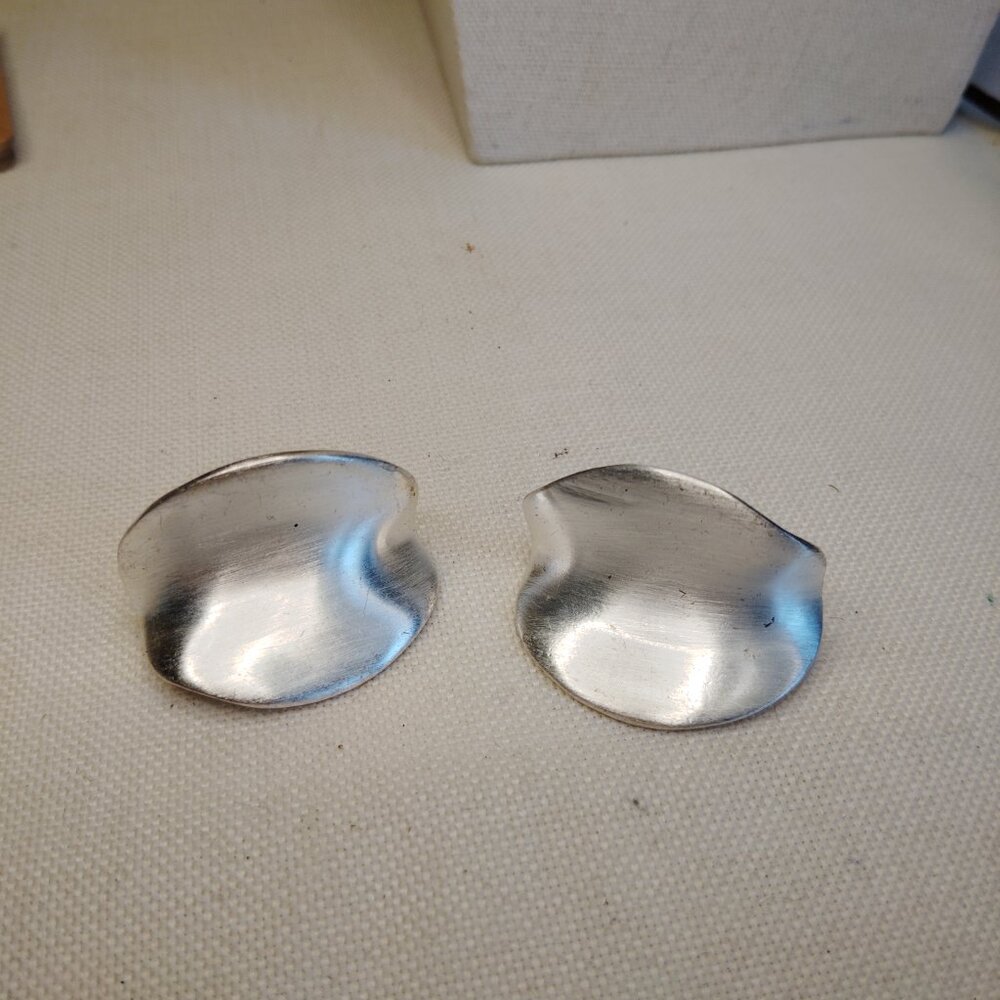 Abstract Silver Tone Clip On Earrings Modernist Curved Statement 1.5 Inch
